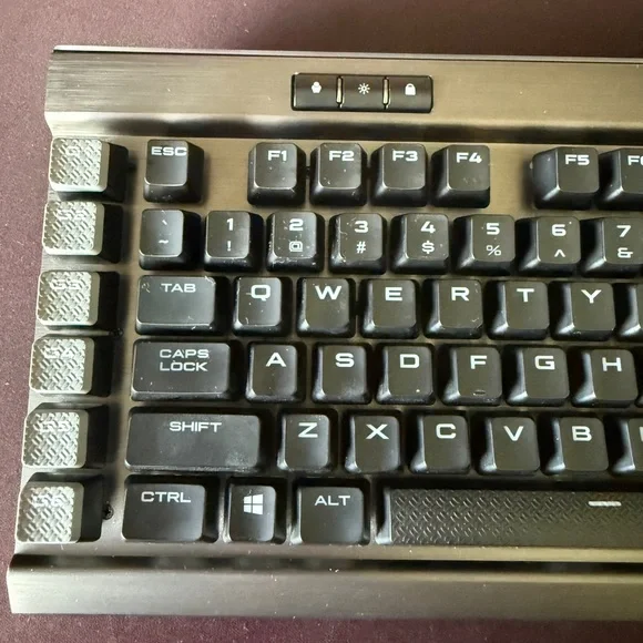 Corsair K95 RGB Platinum Gaming Keyboard